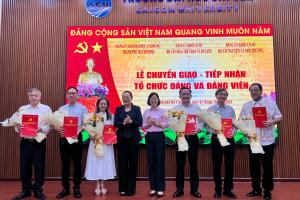 Chuyển giao và tiếp nhận 6 tổ chức đảng về khối Đại học, Cao đẳng TPHCM