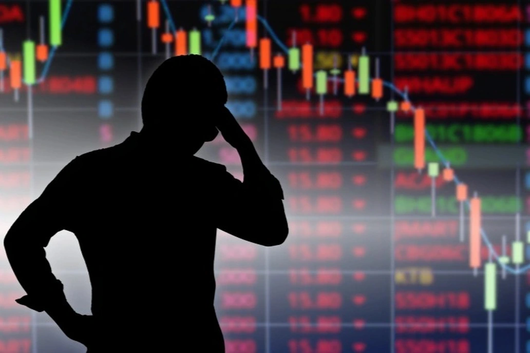 VN-Index mất mốc 1.000 điểm, nhà đầu tư cần hành động ra sao?