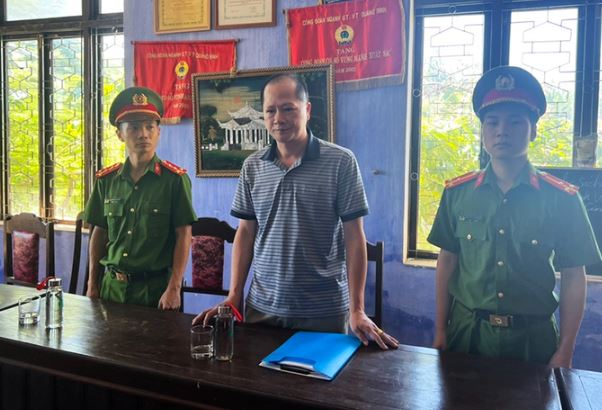 Khởi tố 2 phó giám đốc Trung tâm Đăng kiểm ở Quảng Bình nhận hối lộ