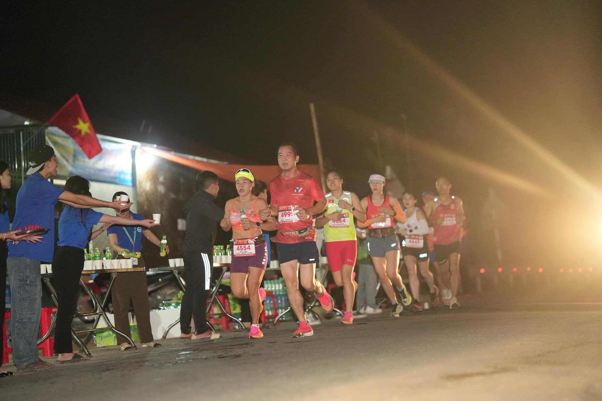 Hơn 800 VĐV tranh tài giải Marathon “Ky Sơn Win Vietnam Moutain 2024”